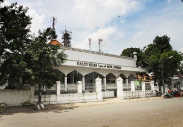 5.MasjidAgung